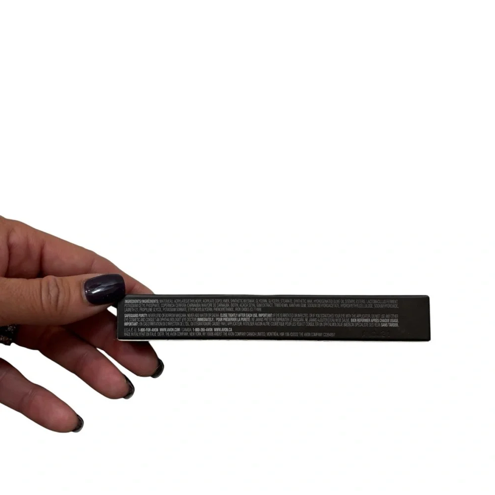 Brand new in Box Avon FMG Cashmere Ultimate‎ Volume Mascara Black
